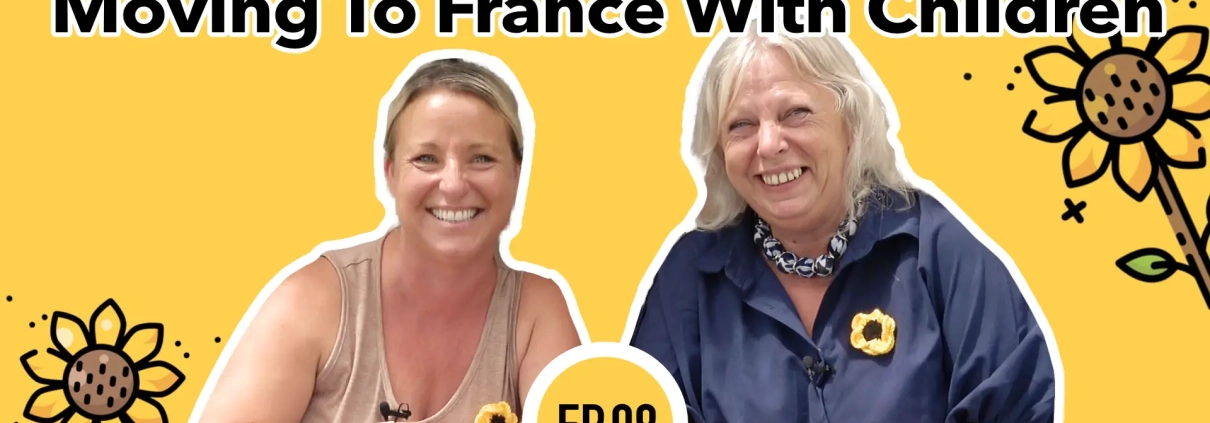 S01E09-with-jane-anderson-and-guest-Jem-sunflowers-stories-podcast